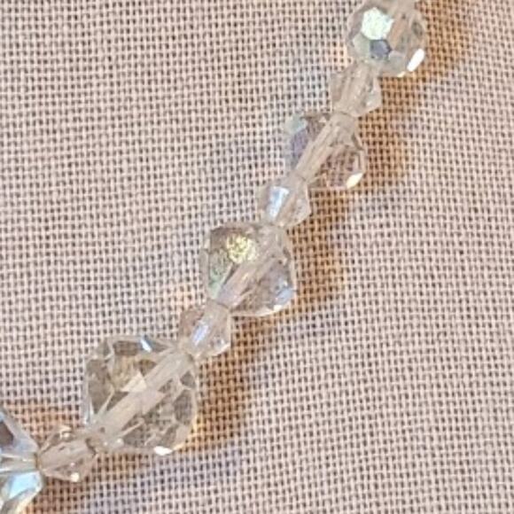 1950s AB Crystal Graduated Beaded Necklace - Picture 4 of 5